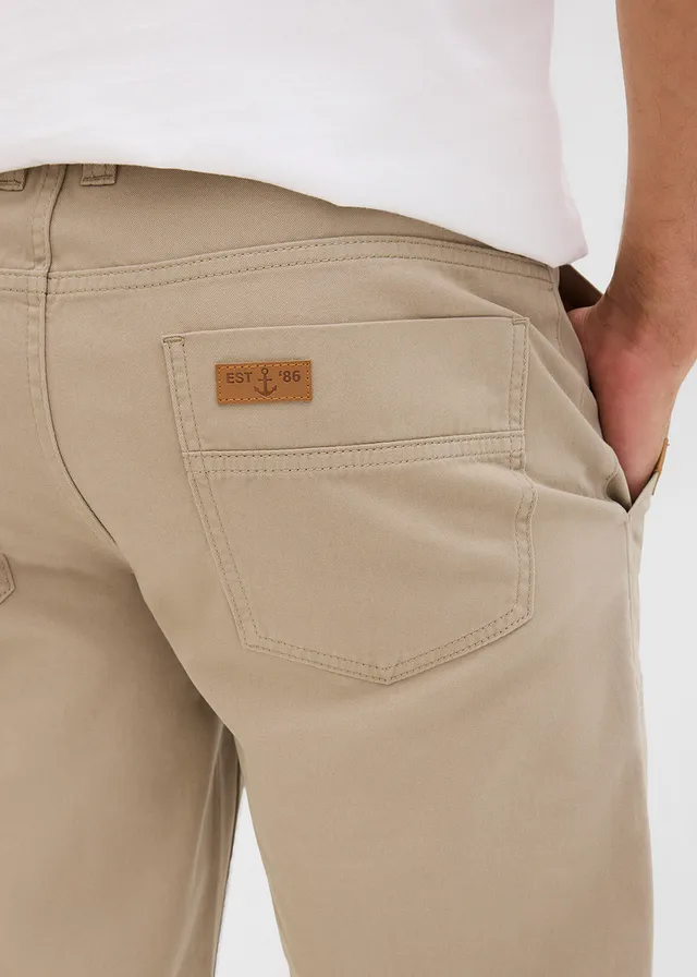 Bermuda long avec poches plaquées, Regular Fit • new kaki • product-page.page-title-suffix