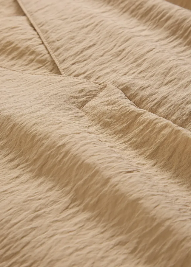 Blouse fluide en viscose mélangée • new beige • product-page.page-title-suffix