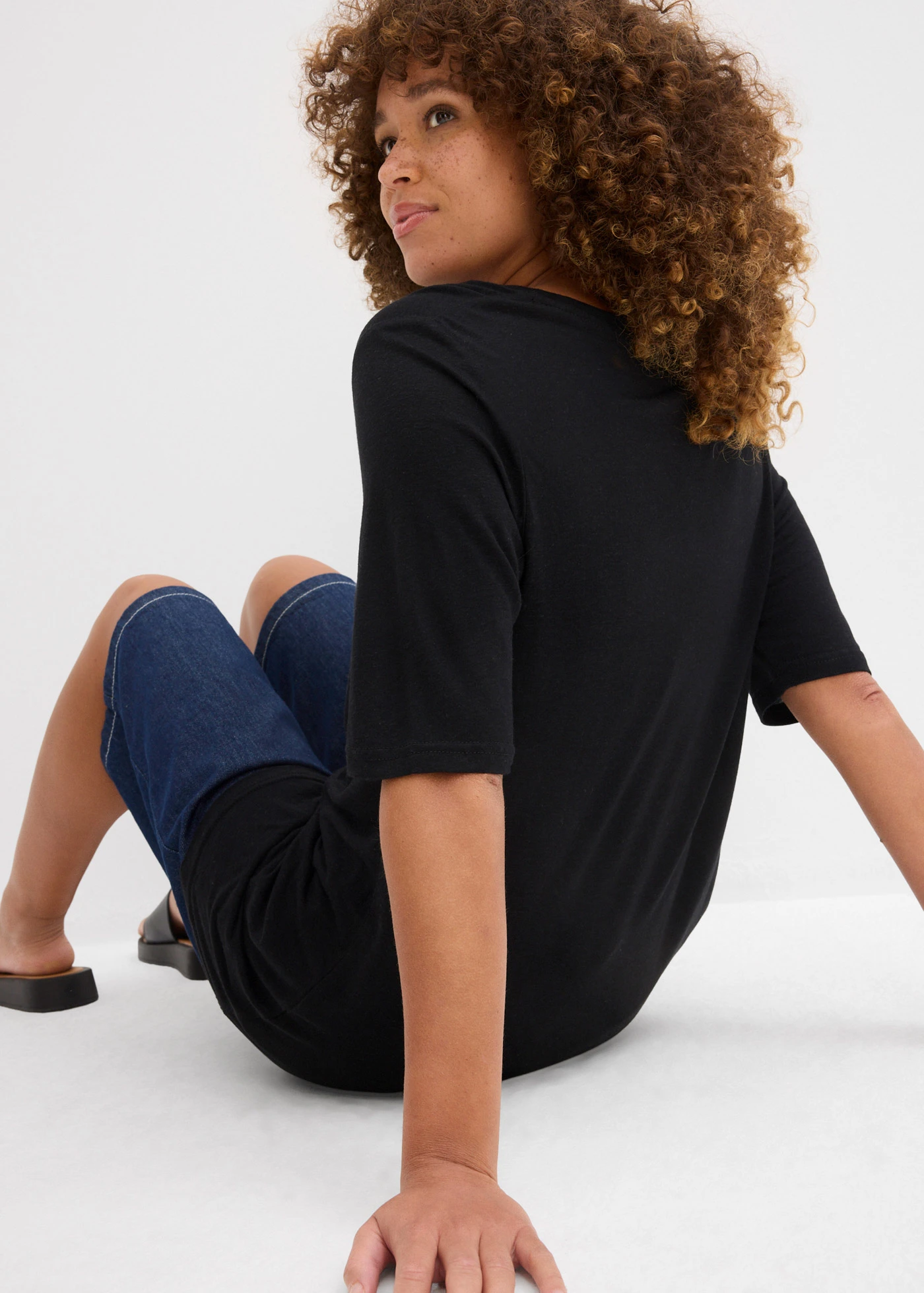 Dlouhé tričko z měkké viskózy • černá • bonprix obchod