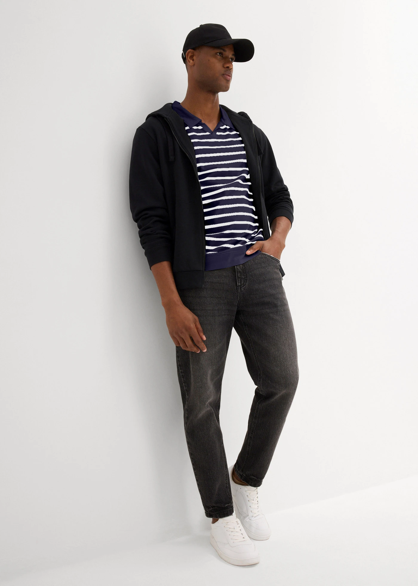 Polo manches courtes coton • bleu foncé rayé • Boutique bonprix