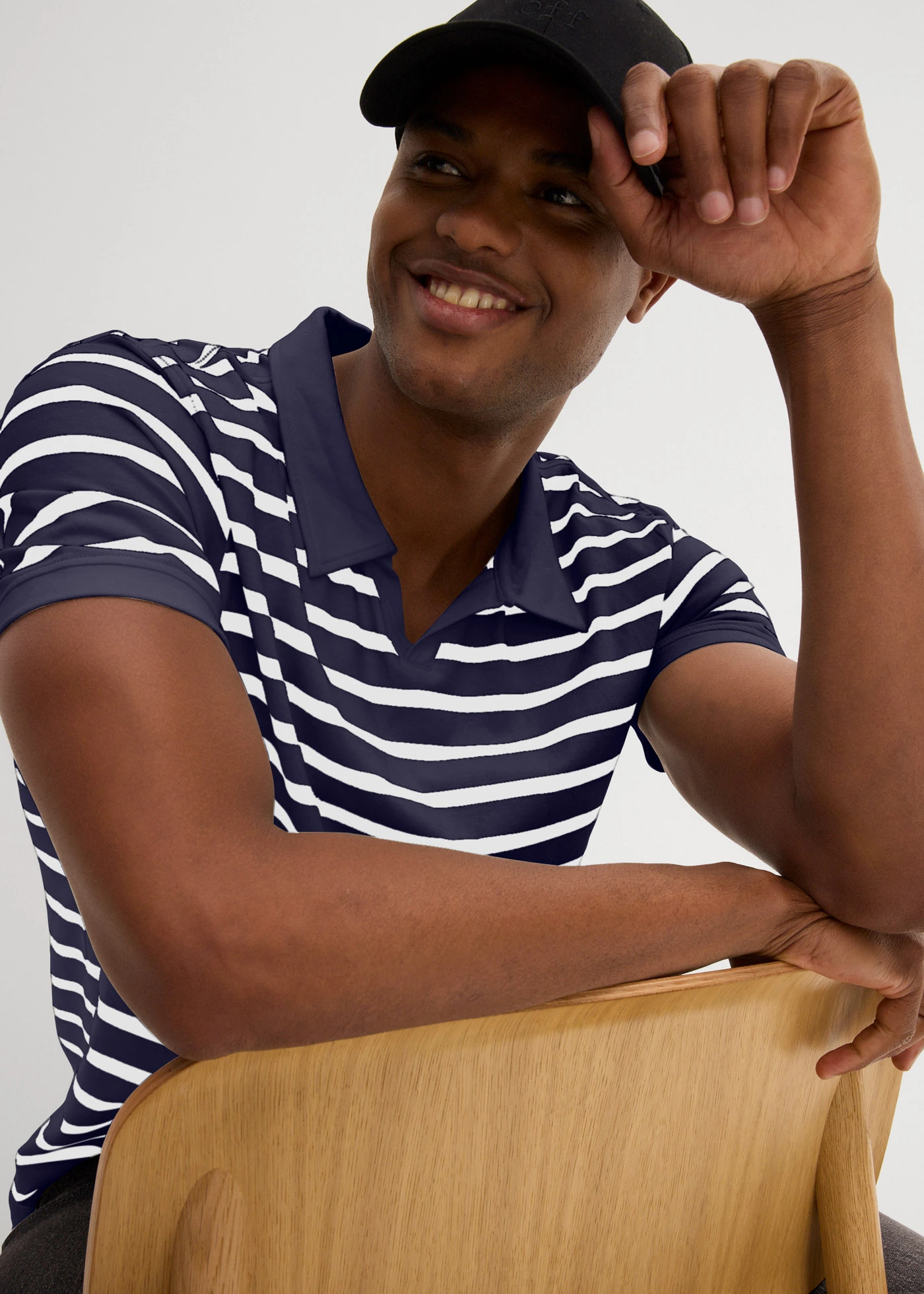 Polo manches courtes coton • bleu foncé rayé • Boutique bonprix