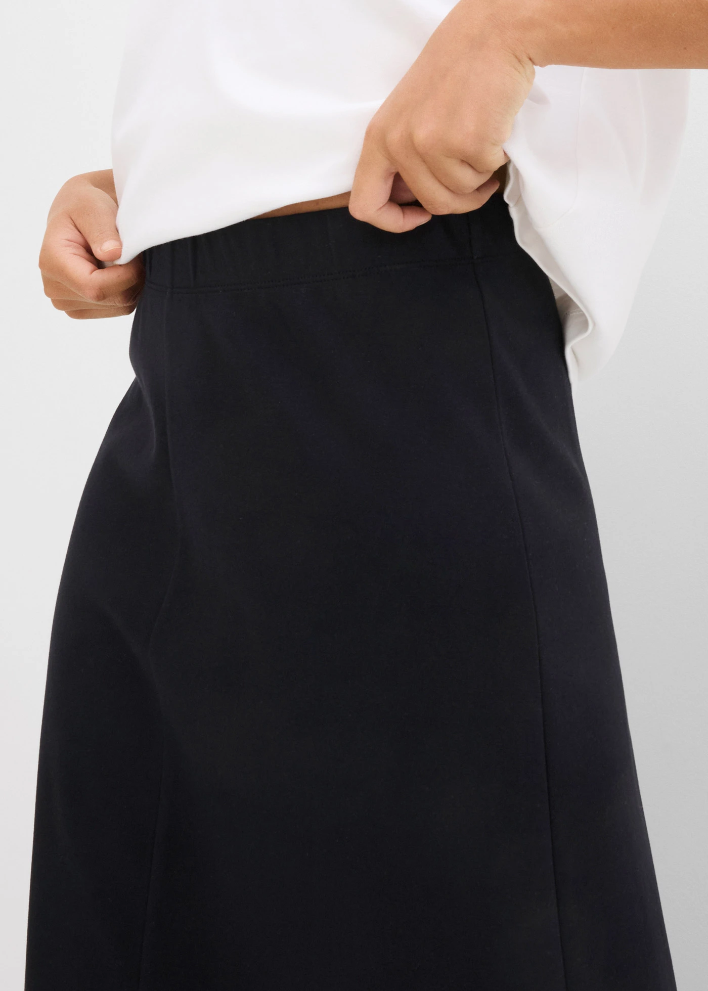 Sweatrok van stevige interlock • zwart • bonprix online shop