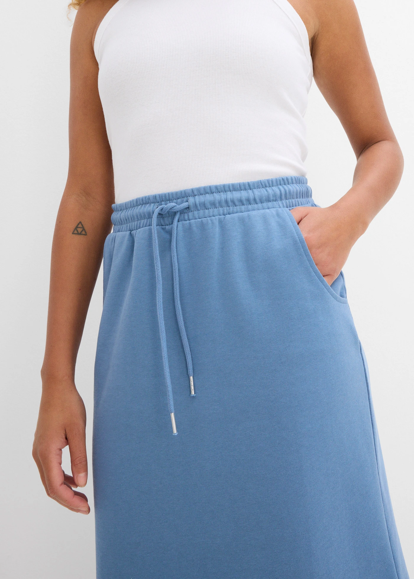 Tepláková sukně s kapsami • modrozelená • bonprix obchod