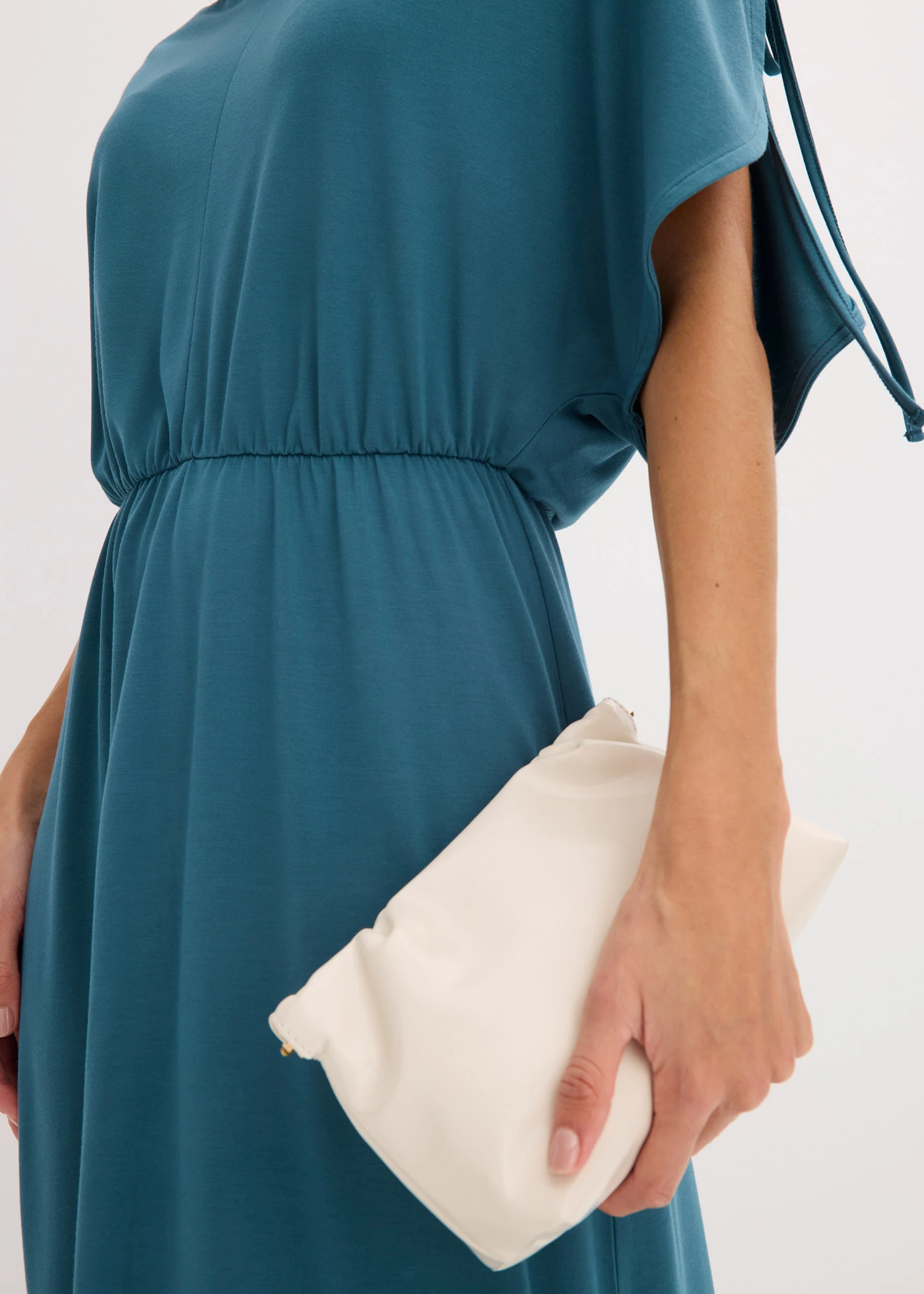 Žerzejové šaty z měkké směsi s modalem • zelený pepř • bonprix obchod