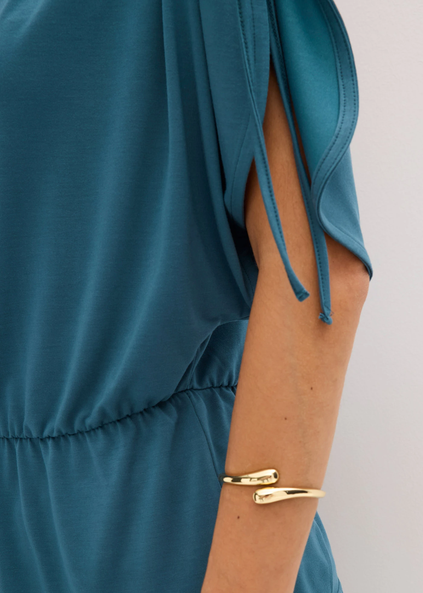 Tričko z měkké směsi s modalem • zelený pepř • bonprix obchod