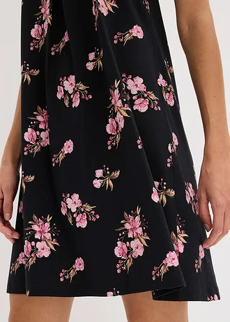 Krátká noční košile z měkké viskózové směsi • černá s květy • bonprix obchod