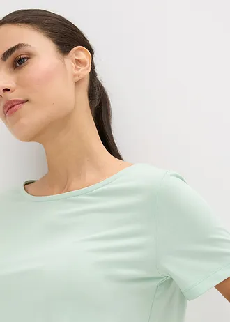 Długi T-shirt sportowy z wycięciem z tyłu • zielony trzcinowy • sklep bonprix