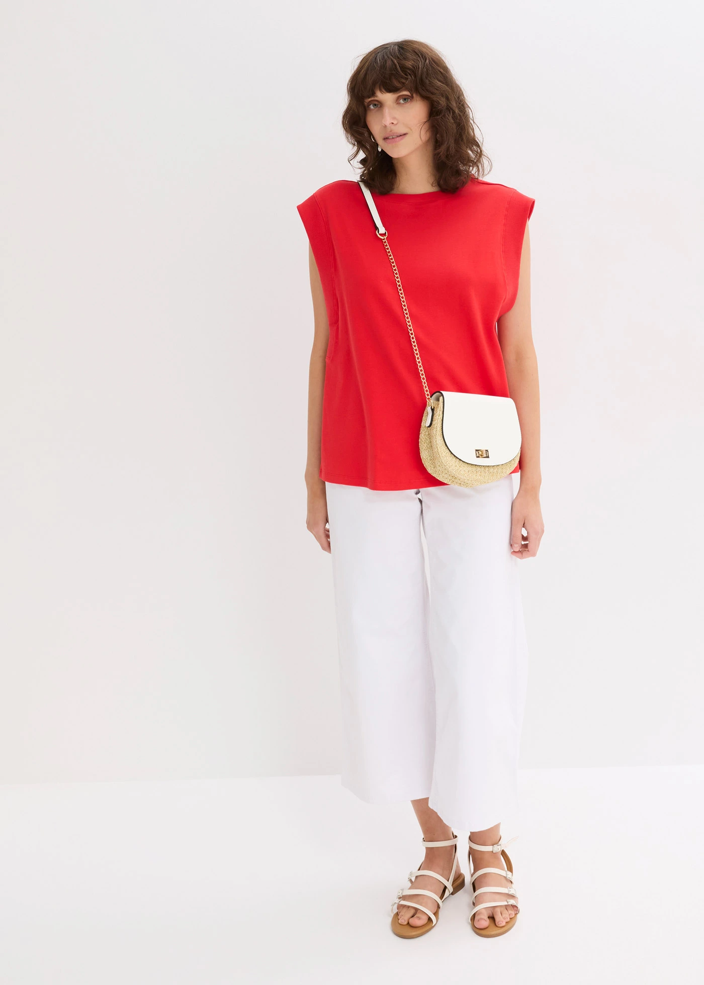 Oversized op met ripstop inzetstuk bij de mouw • aardbeirood • bonprix online shop