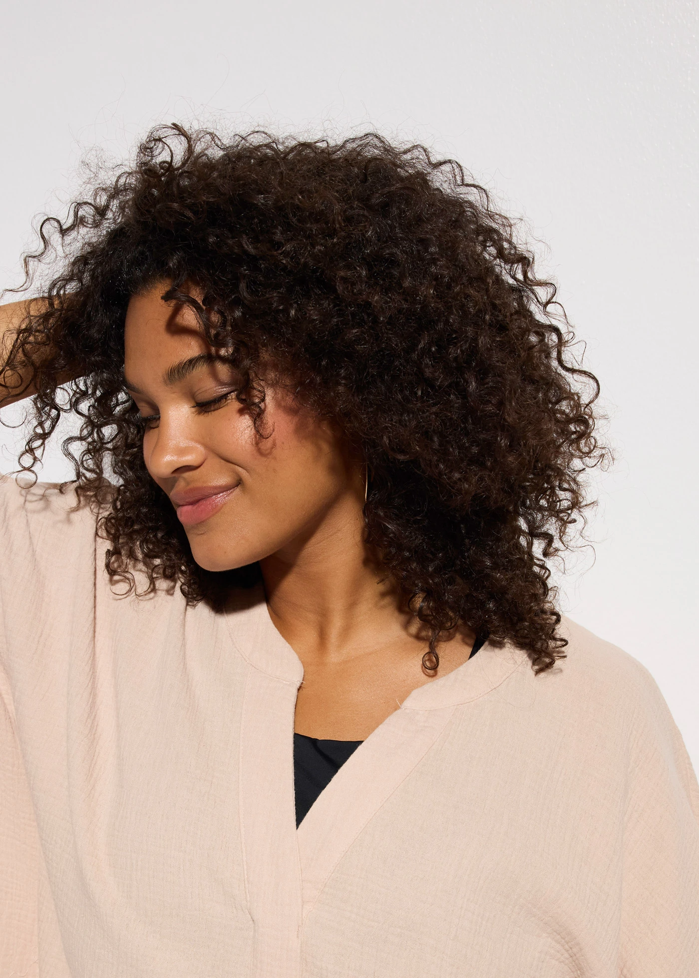 Tunique de plage en gaze de coton • beige craie • Boutique bonprix