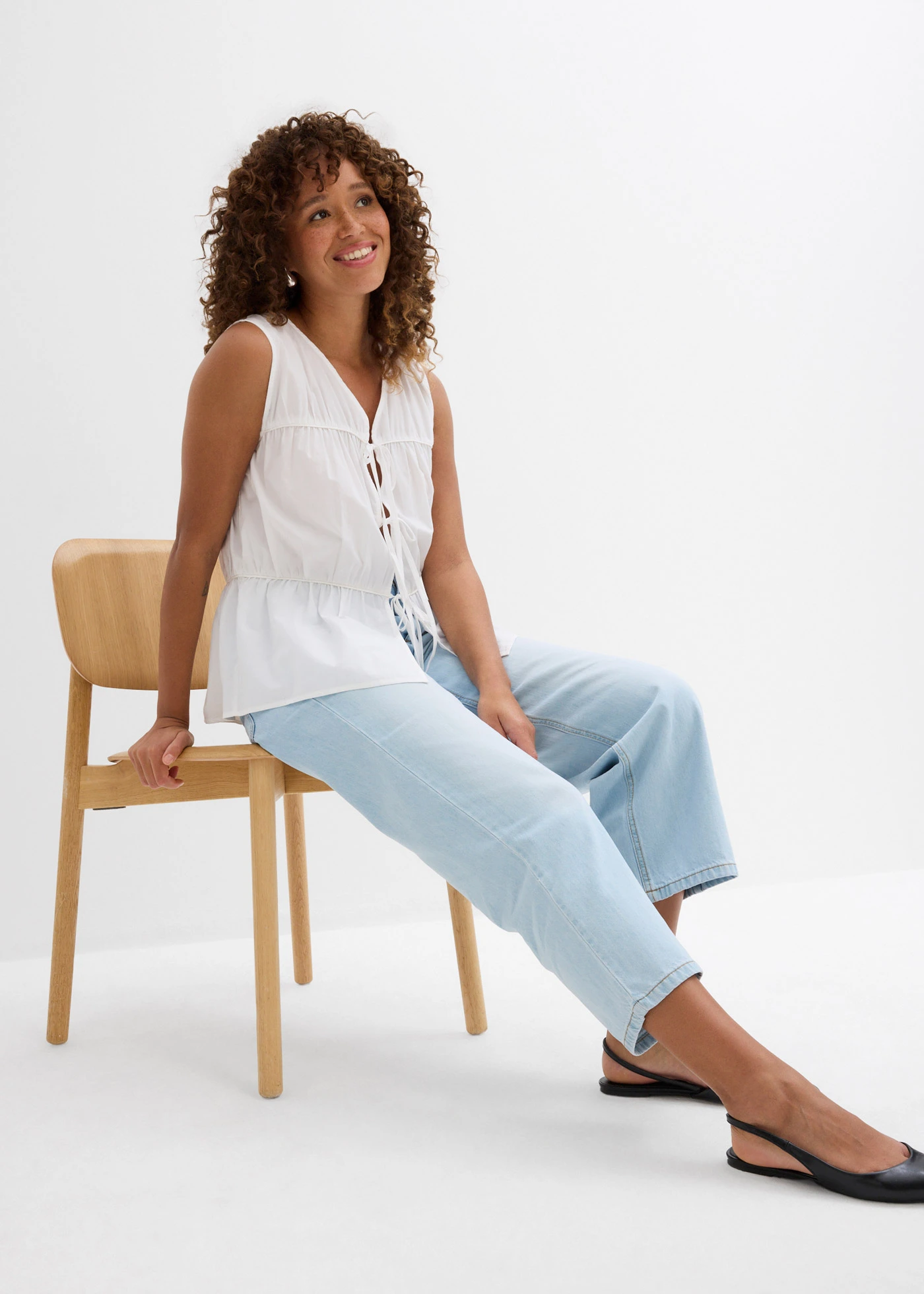 Baggy jeans mid waist super soft, cropped • ijsblauw denim used • bonprix online shop