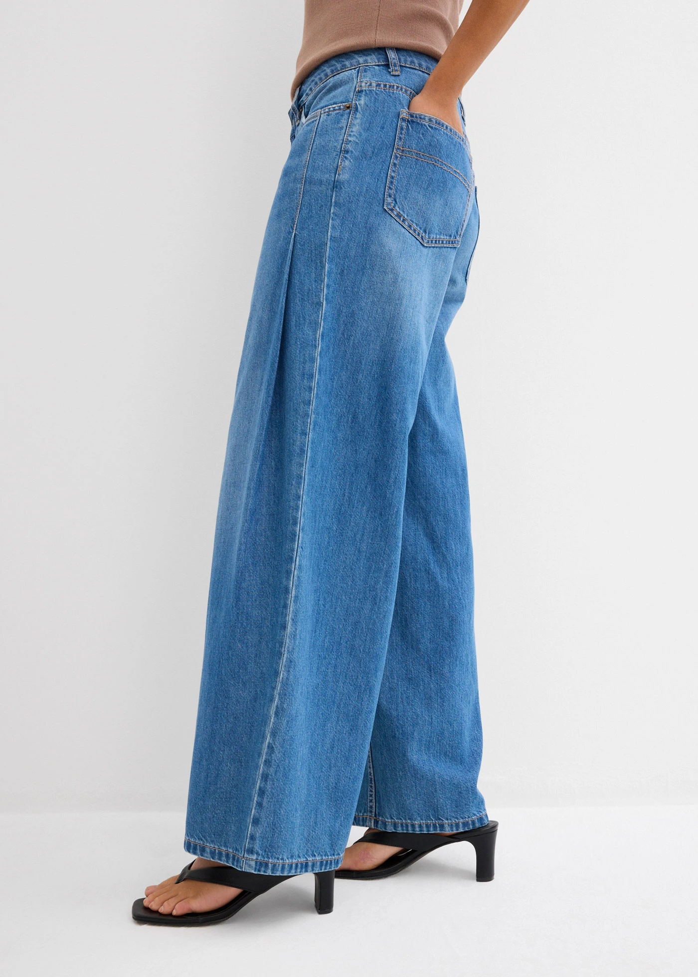 Džíny Wide Leg, Mid Waist • světle modrý denim used • bonprix obchod