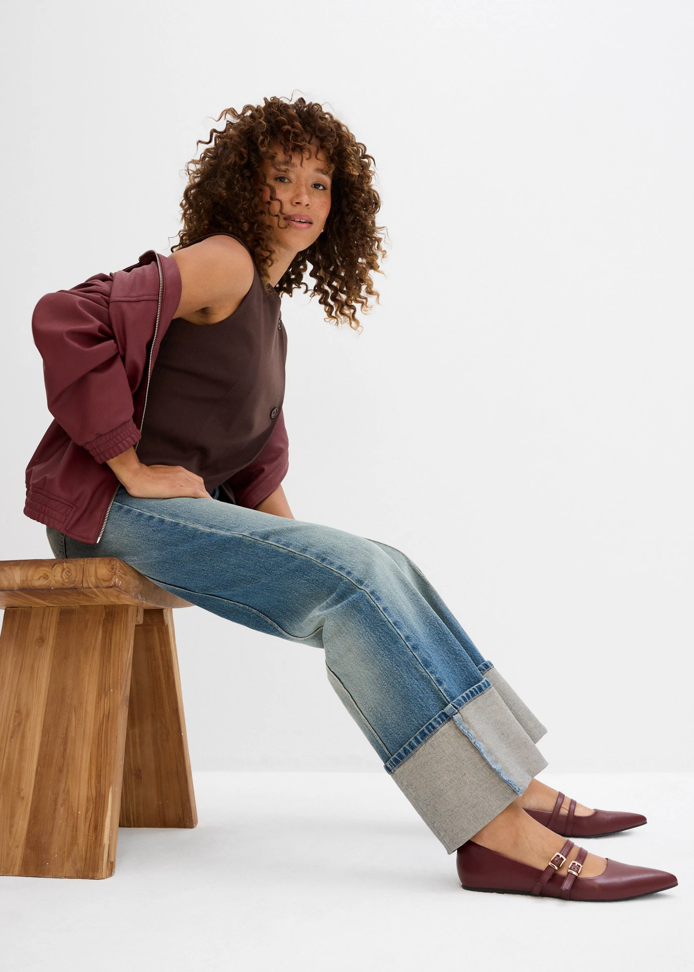 Jean droit et loose, taille haute • denim bleu clair used • Boutique bonprix