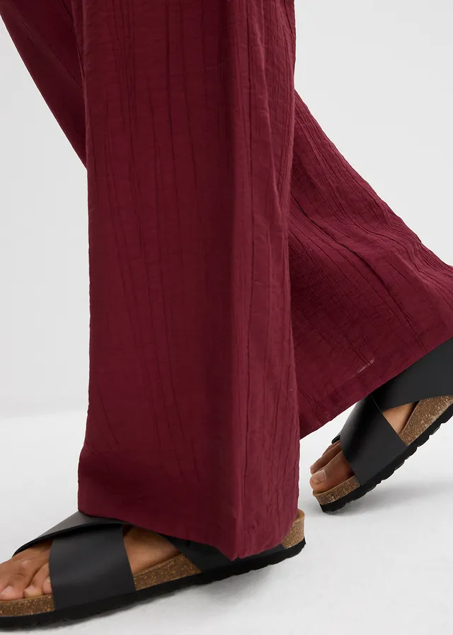 Pantalon texturé en viscose mélangée • rouge érable • product-page.page-title-suffix