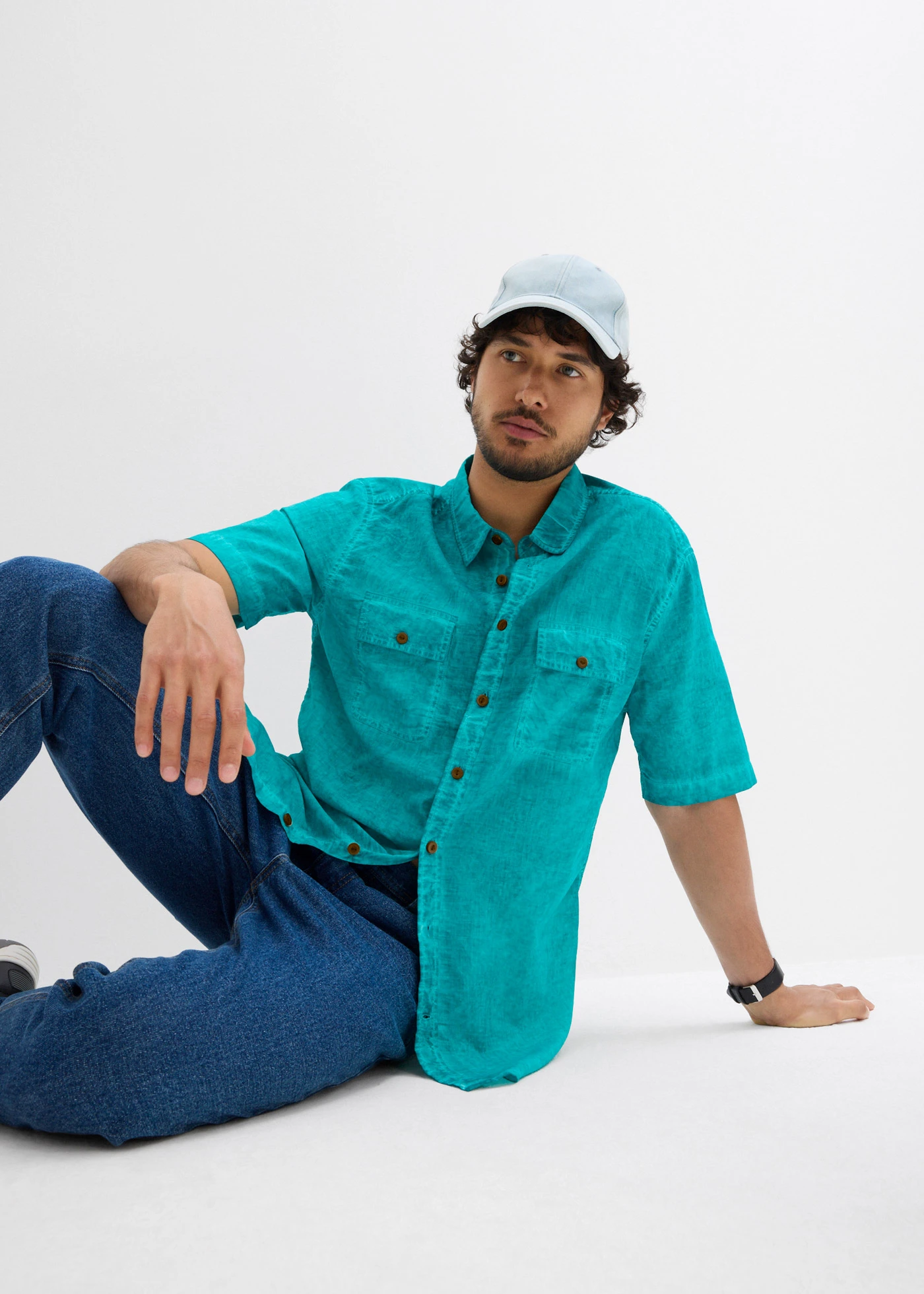 Chemise manches courtes aspect délavé • émeraude • Boutique bonprix