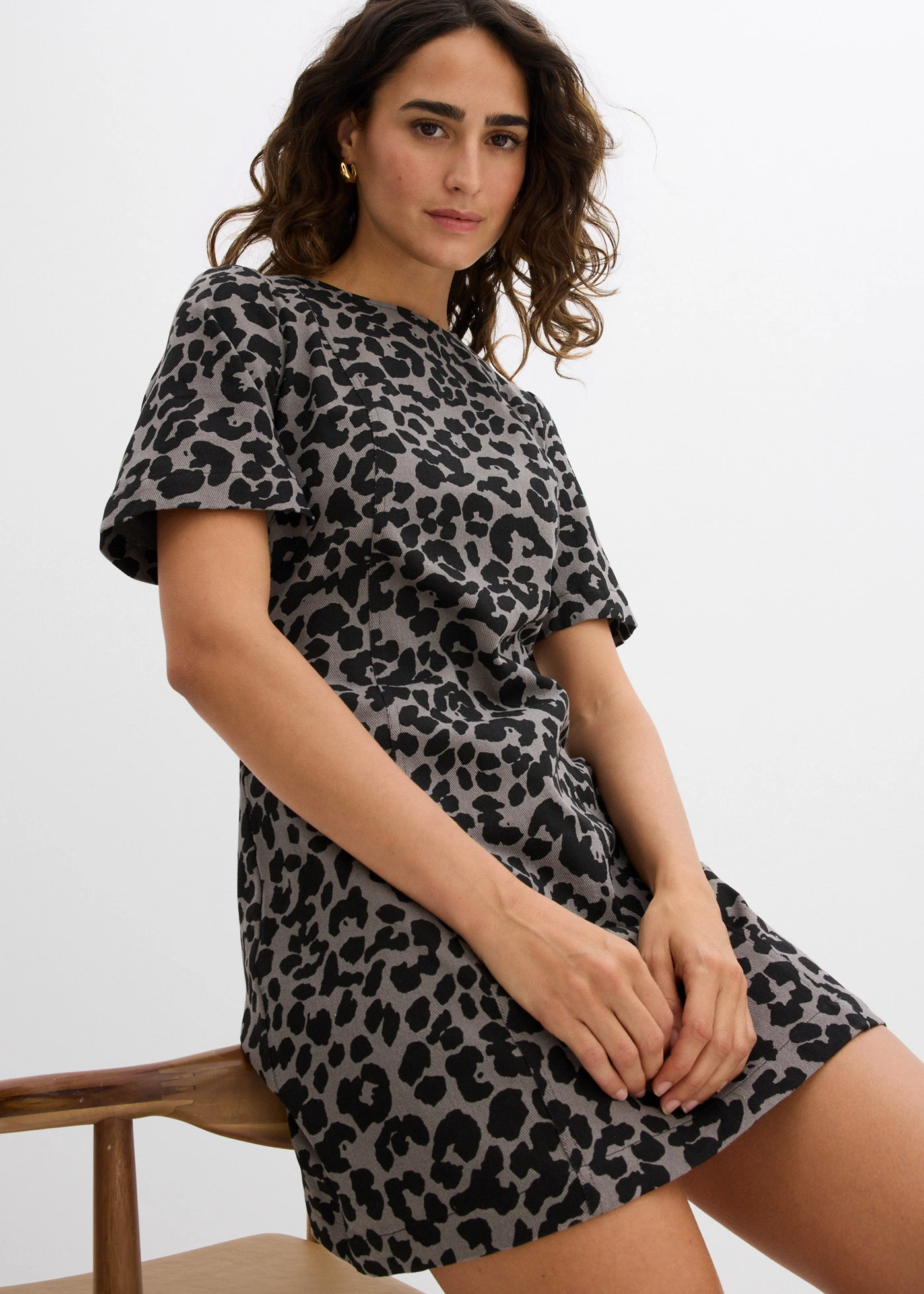 Keprové šaty z čisté bavlny • šedo-černá s leopardím potiskem • bonprix obchod