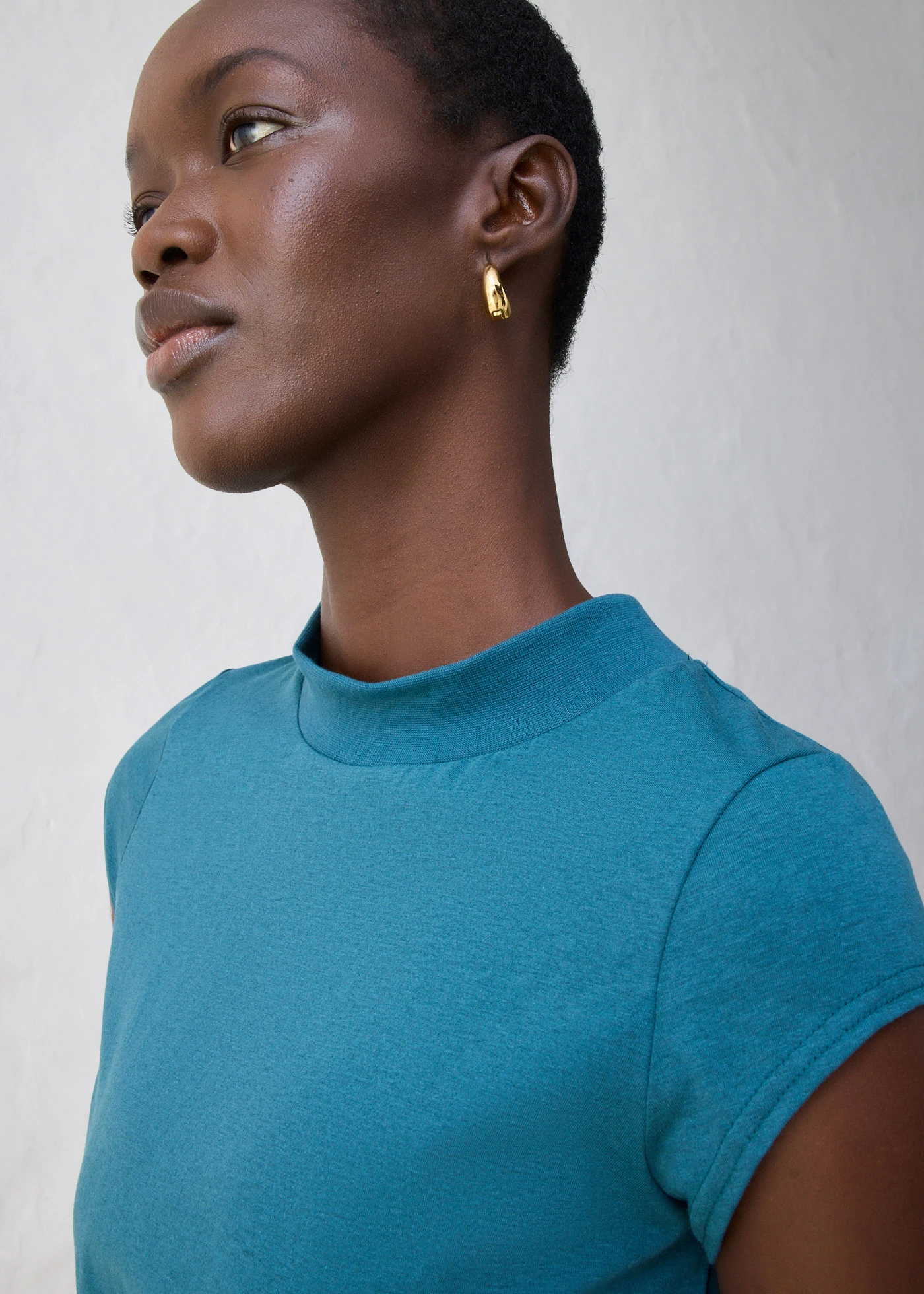 Tričko s podílem hedvábí • zelený pepř • bonprix obchod