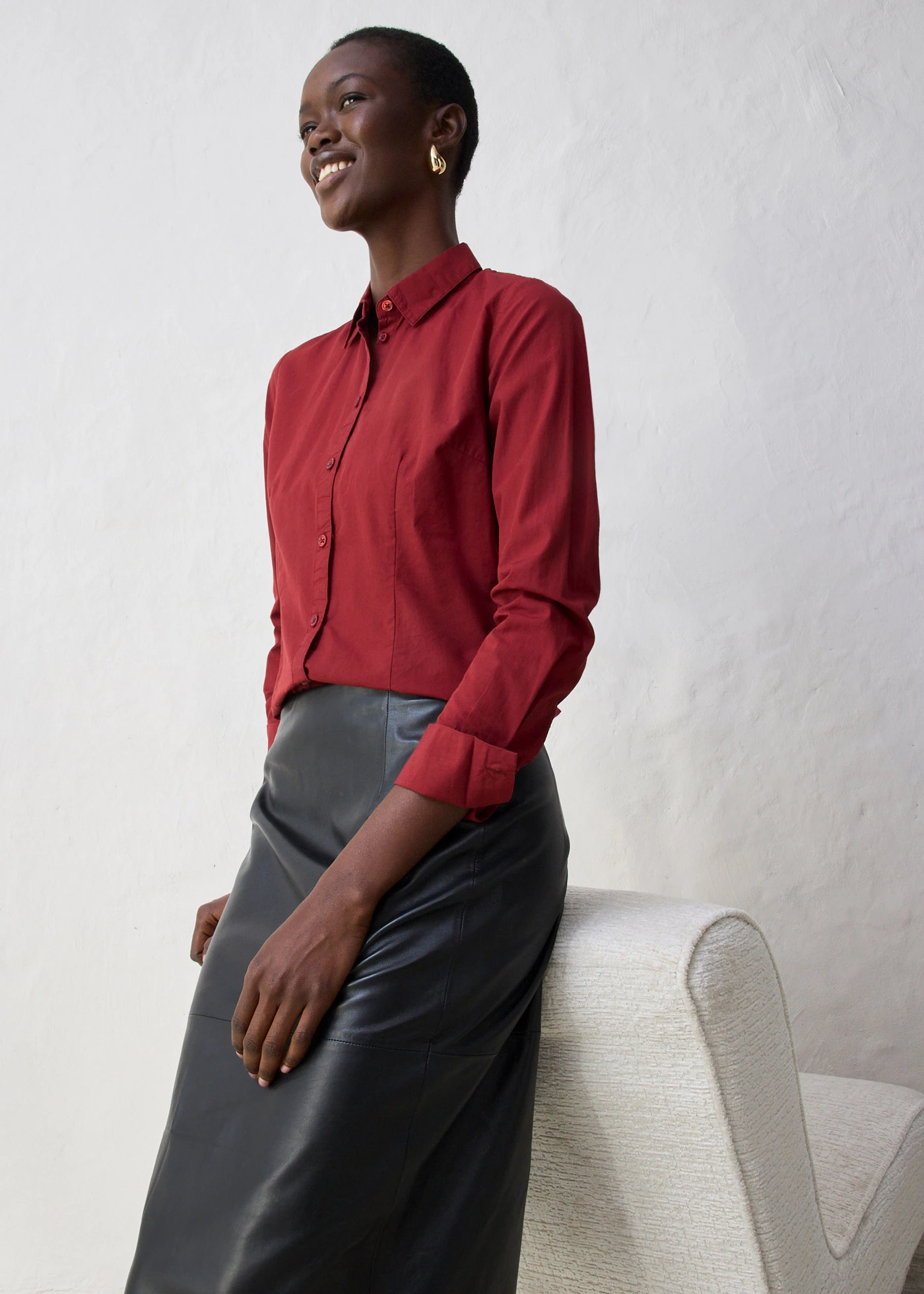 Košilová halenka s podílem hedvábí • kaštanově červená • bonprix obchod