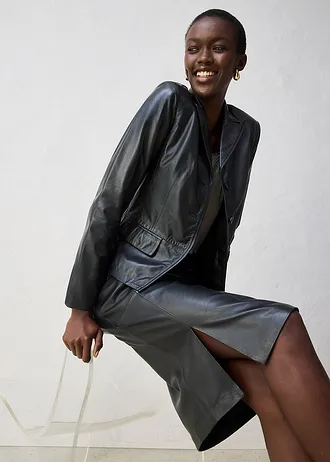 Krátký blejzr z jehněčí kůže napa • černá • bonprix obchod