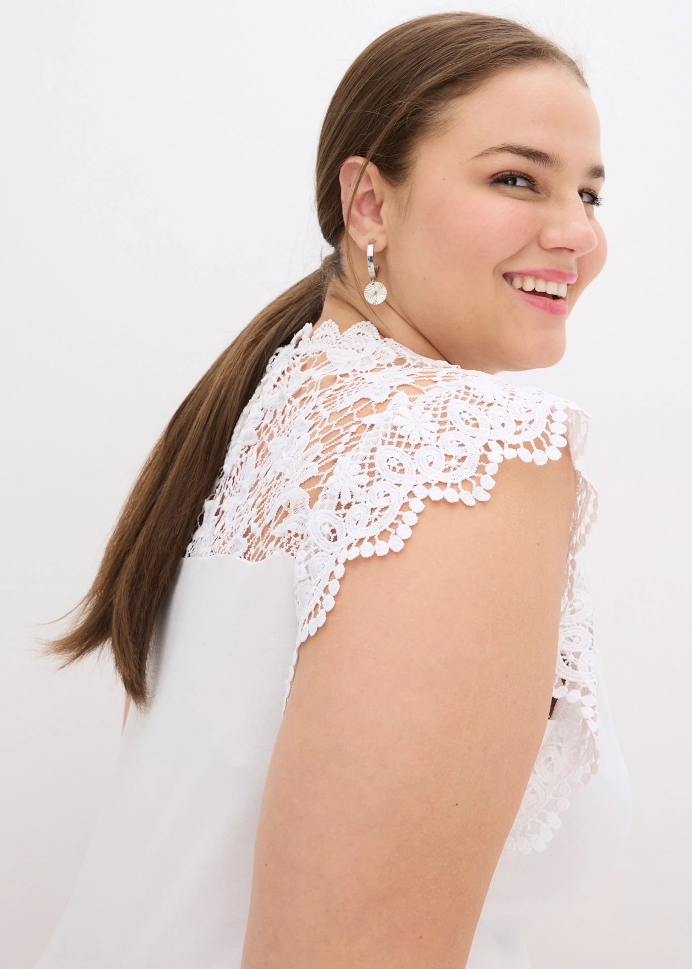 Shirt met kant • wit plus size • product-page.page-title-suffix