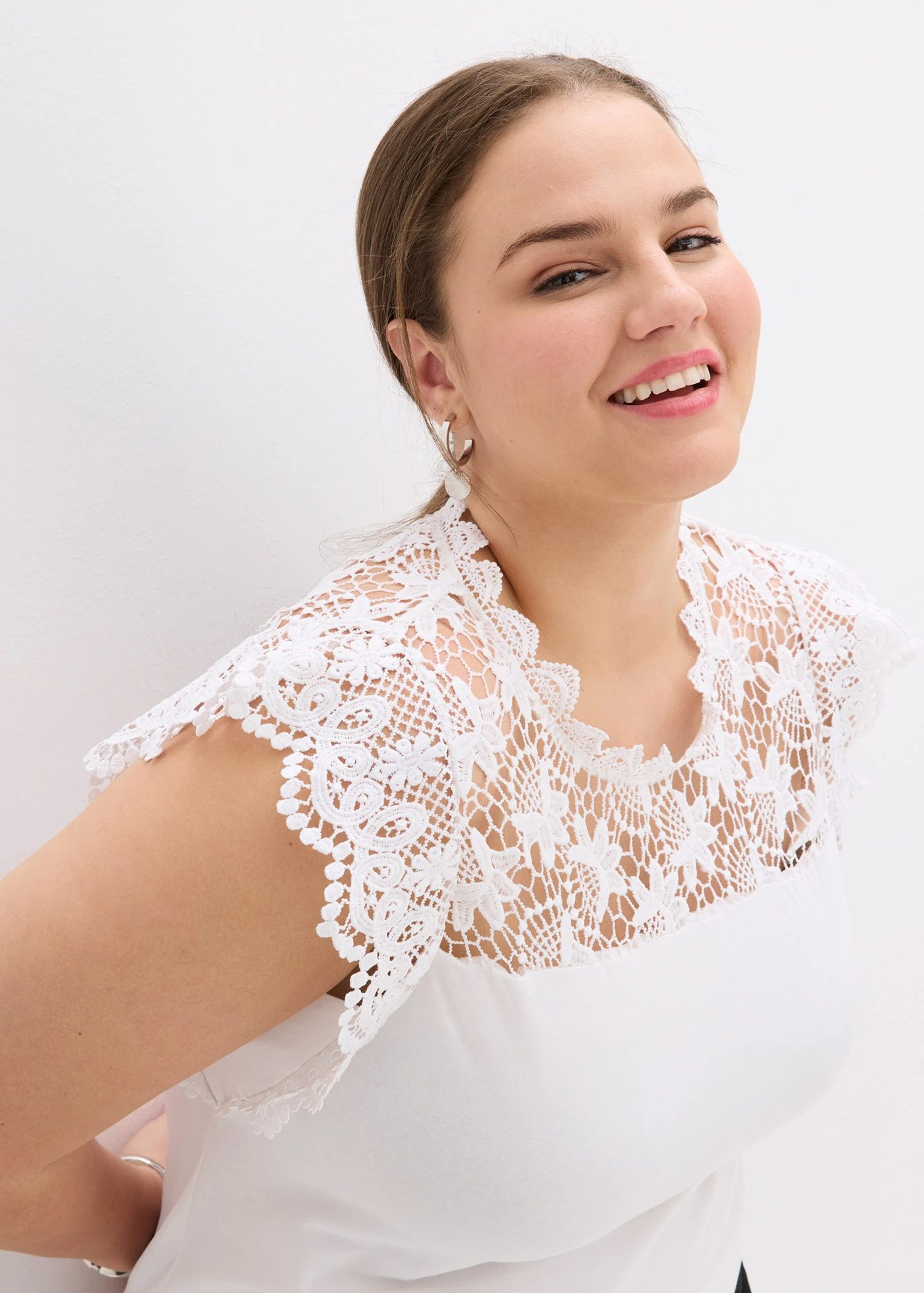Shirt met kant • wit plus size • product-page.page-title-suffix