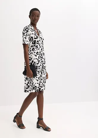 Úpletové šaty s kapsami, barva: bílo-černo-hnědošedo-béžová s leopardím potiskem