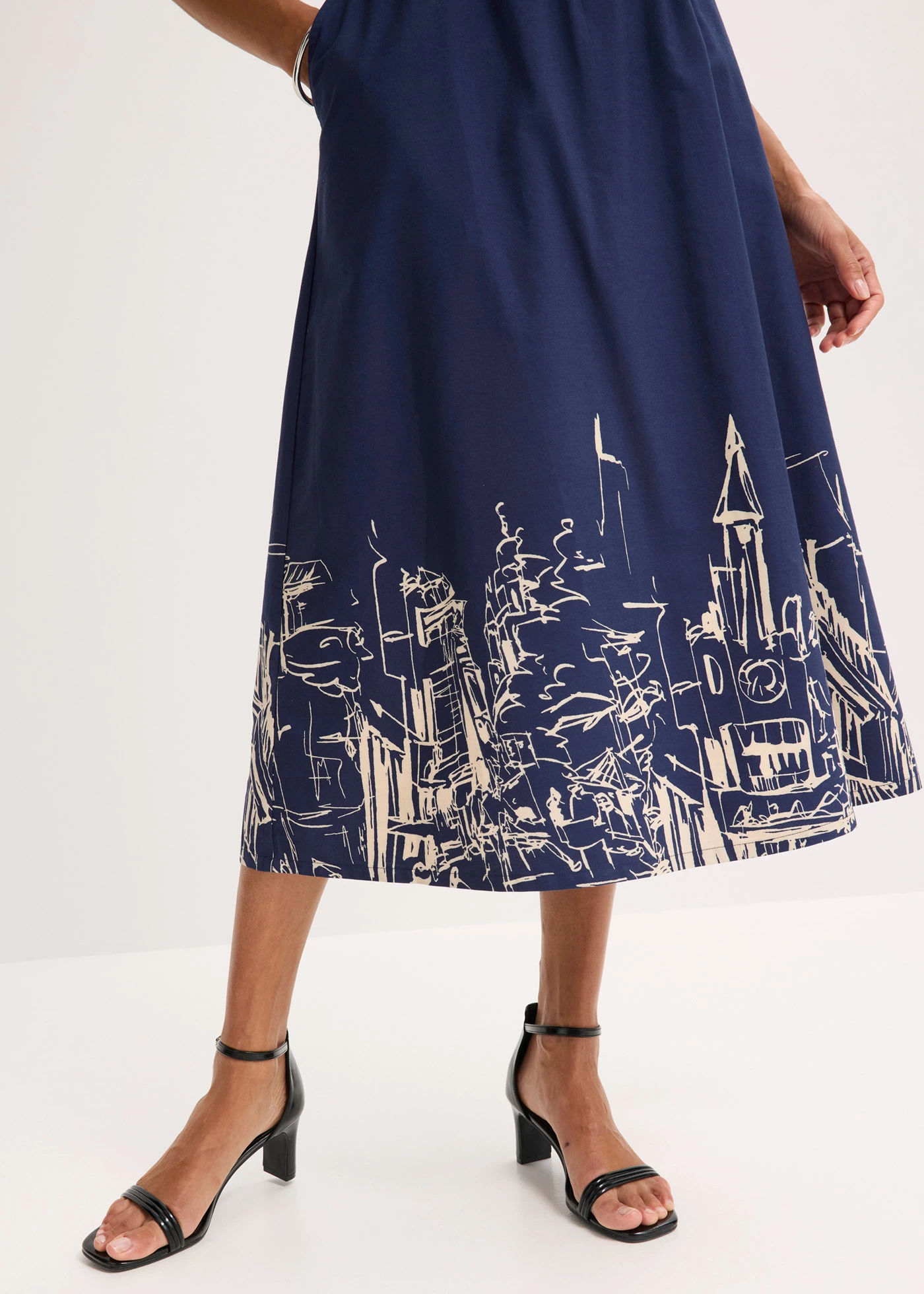 Midirok van puur biologisch katoen • donkerblauw-ecru grafische print • bonprix online shop