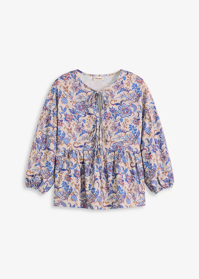 Úpletová blúzka so šnurovaním