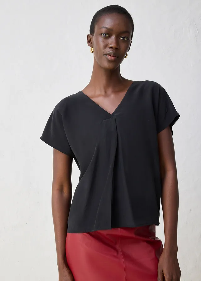 Shirt met zijde en geweven inzetstuk • zwart • product-page.page-title-suffix
