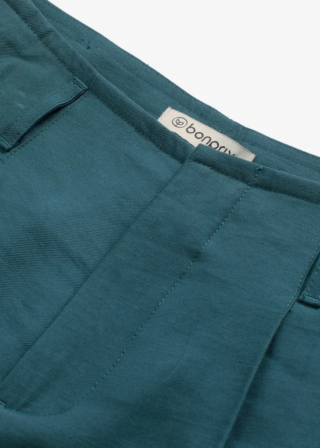 Wijde bermuda met bandplooien • pepergroen • product-page.page-title-suffix