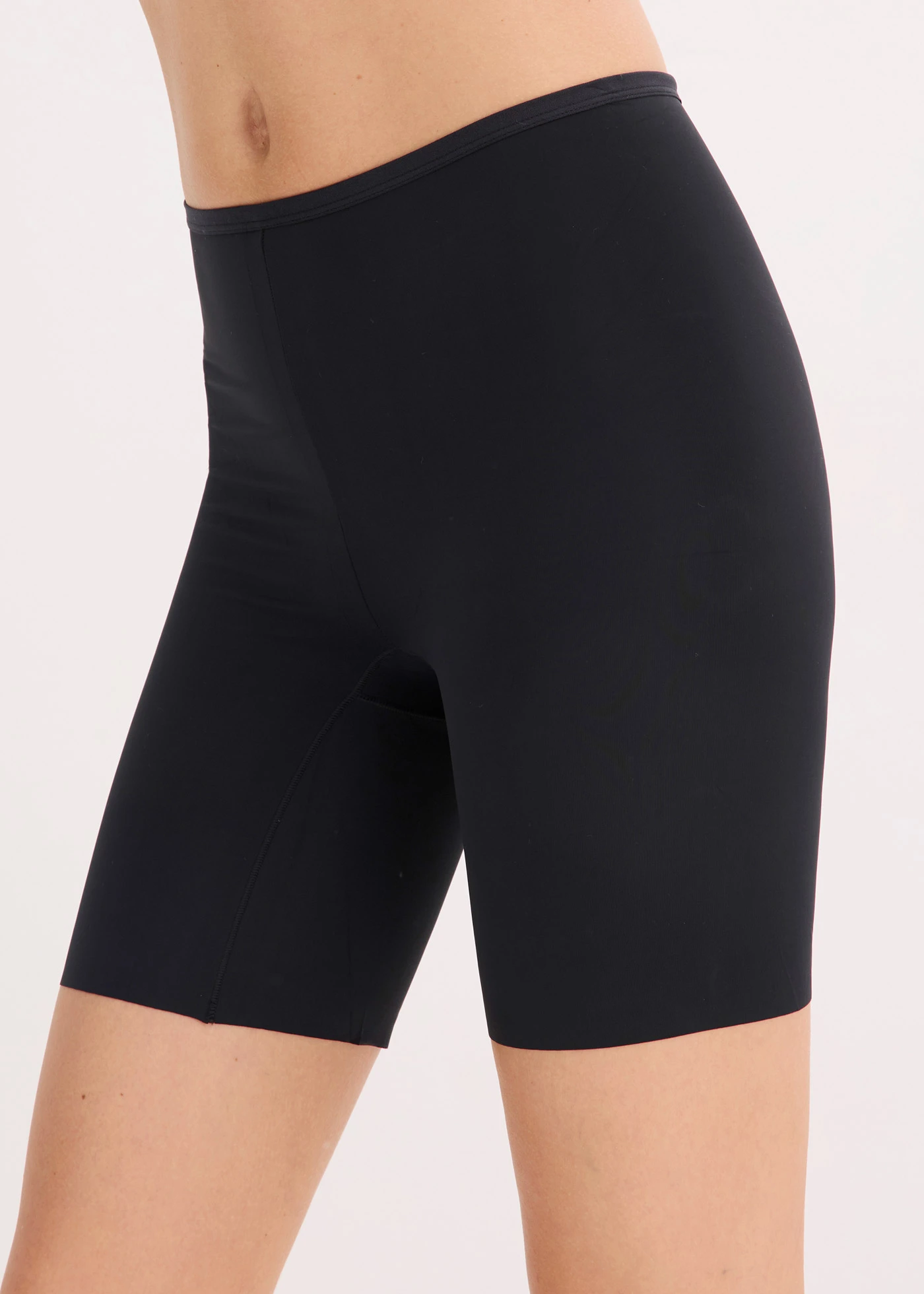 Cycliste anti-frottement en matière rafraîchissante • noir • Boutique bonprix