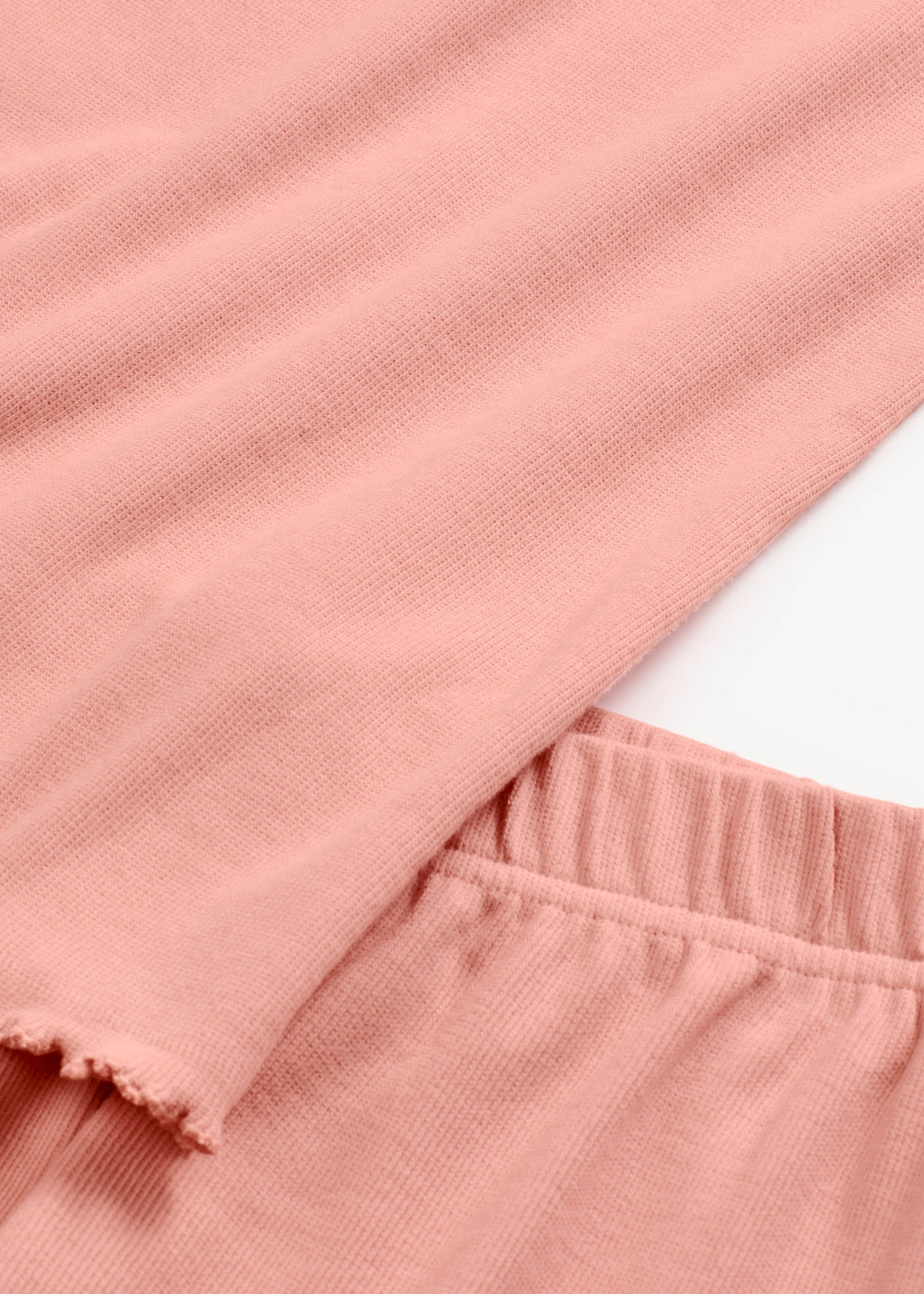 Krátké pyžamo s jemným krajkovým lemem • antická růžová • bonprix obchod