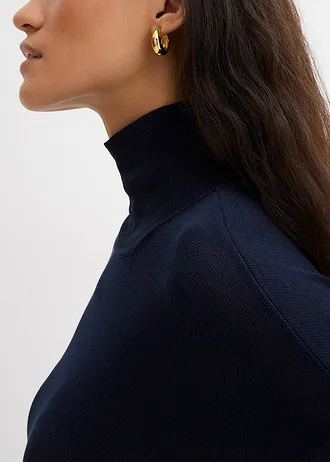 Pull léger en fine maille de viscose majoritaire à large col cheminée • bleu foncé • Boutique bonprix