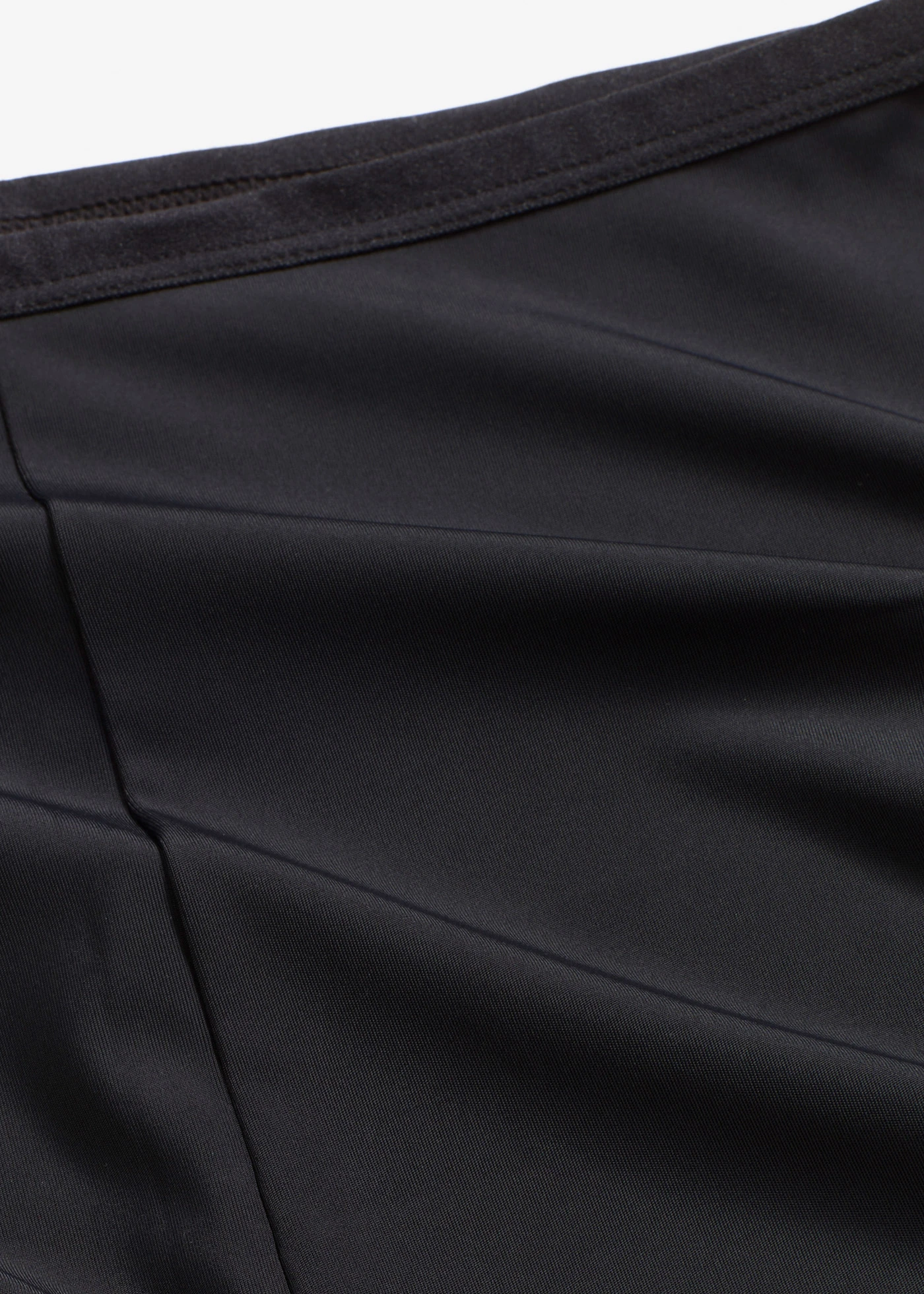 Cycliste anti-frottement en matière rafraîchissante • noir • Boutique bonprix