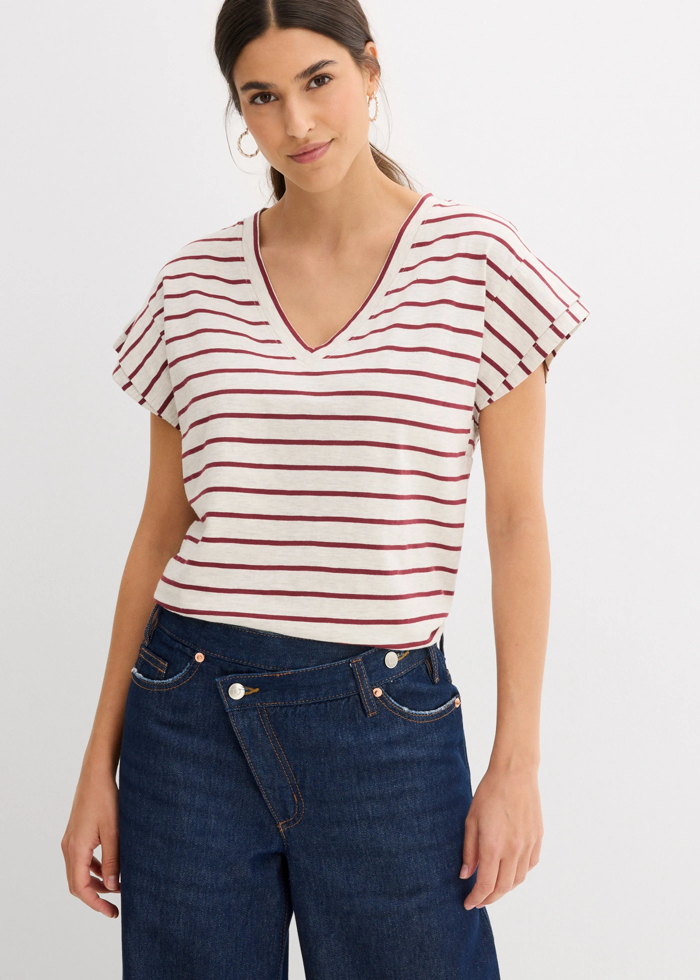 Proužkované tričko s volánovými rukávy • přírodní-bordó s proužky • bonprix obchod