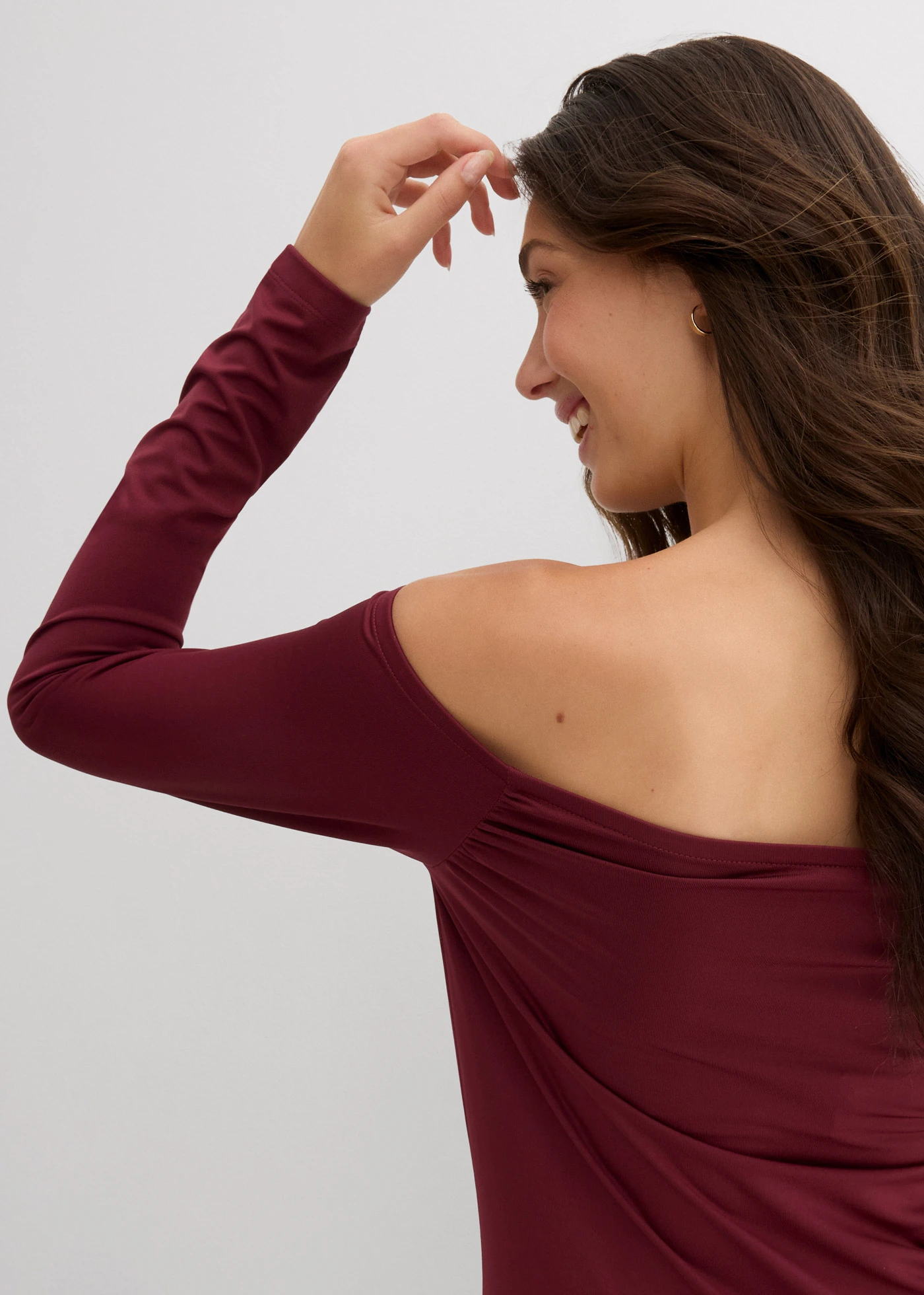 T-shirt col Bardot en jersey léger • bordeaux • Boutique bonprix