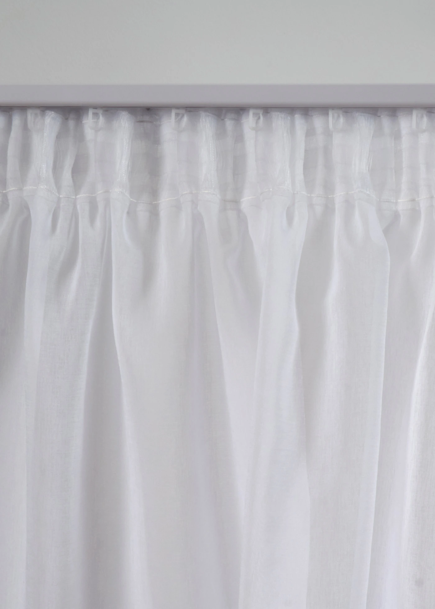 Transparant gordijn met gerecycled polyester (1 stuk) • wit gebloemd • bonprix online shop