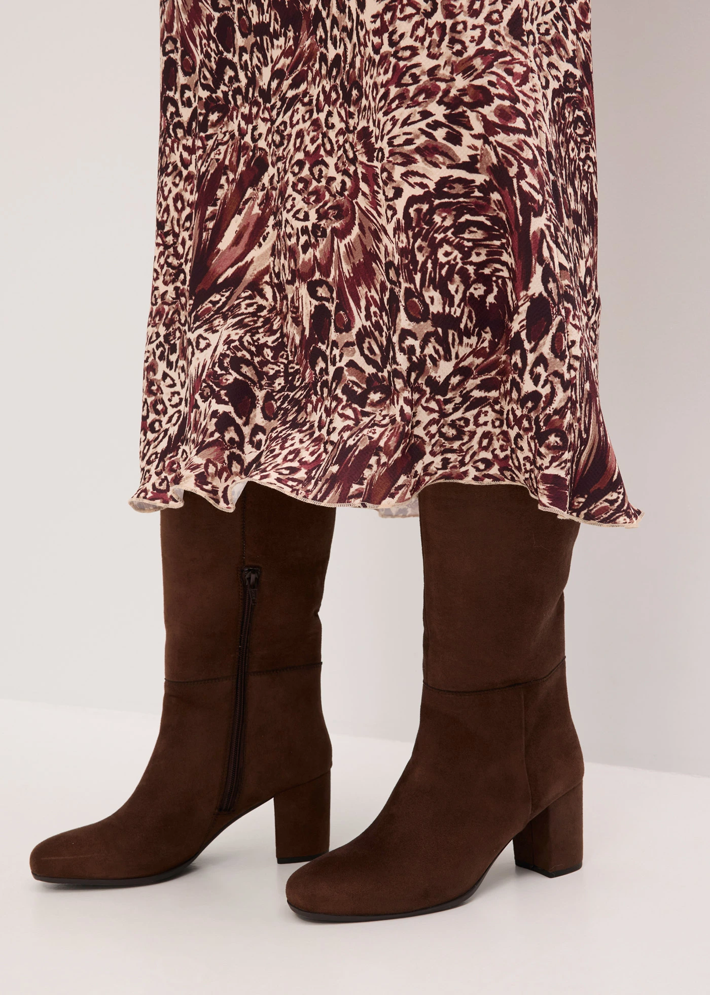 Saténová sukně se strukturou • béžovo-vínovo-tmavě hnědá s leopardím potiskem • bonprix obchod