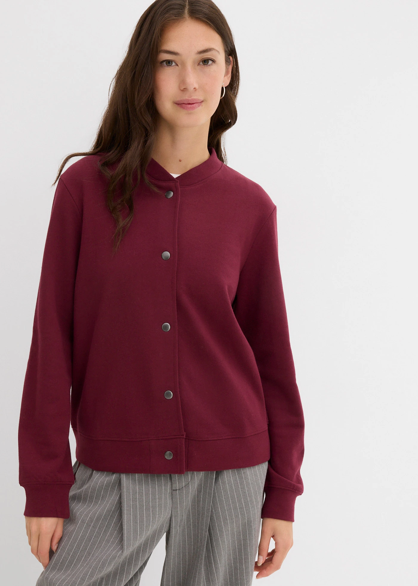 Blouson boutonné en molleton • rouge érable • Boutique bonprix