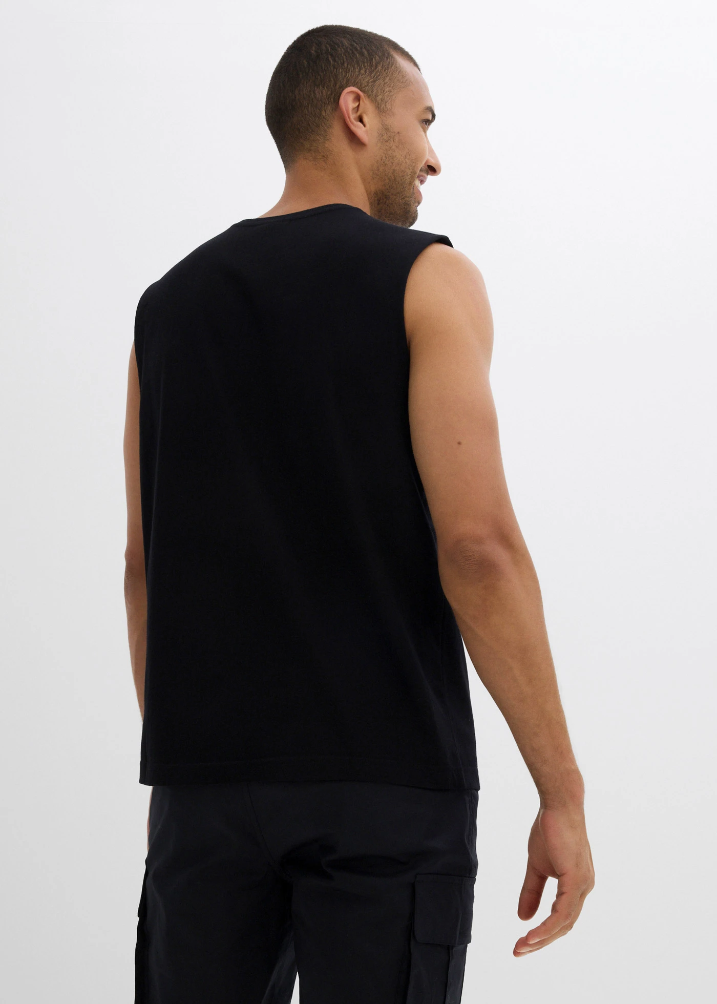 Maieu sport (set/2 buc.) din bumbac organic 100%, Loose Fit • negru+alb • magazin bonprix