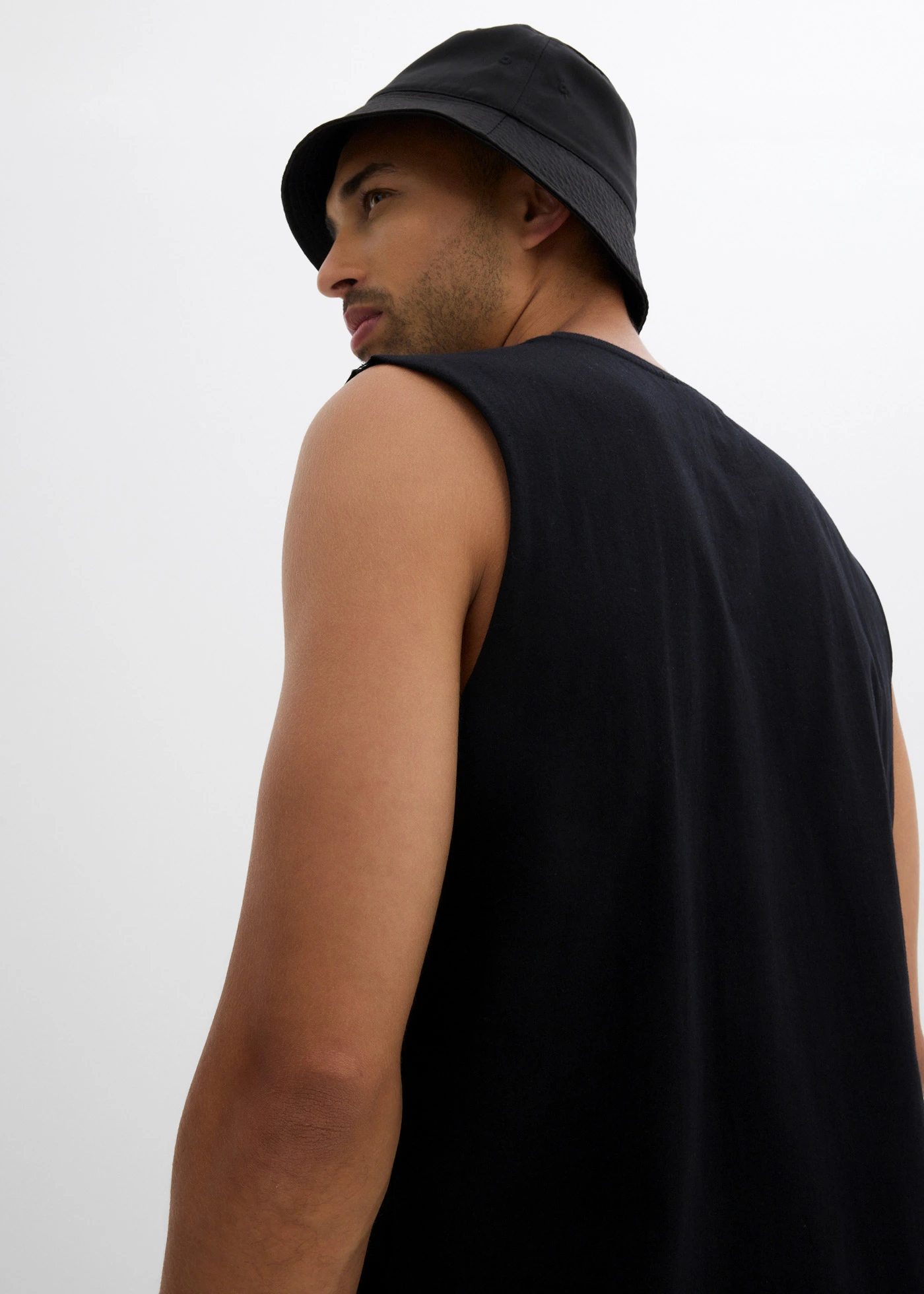 Maieu sport (set/2 buc.) din bumbac organic 100%, Loose Fit • negru+alb • magazin bonprix