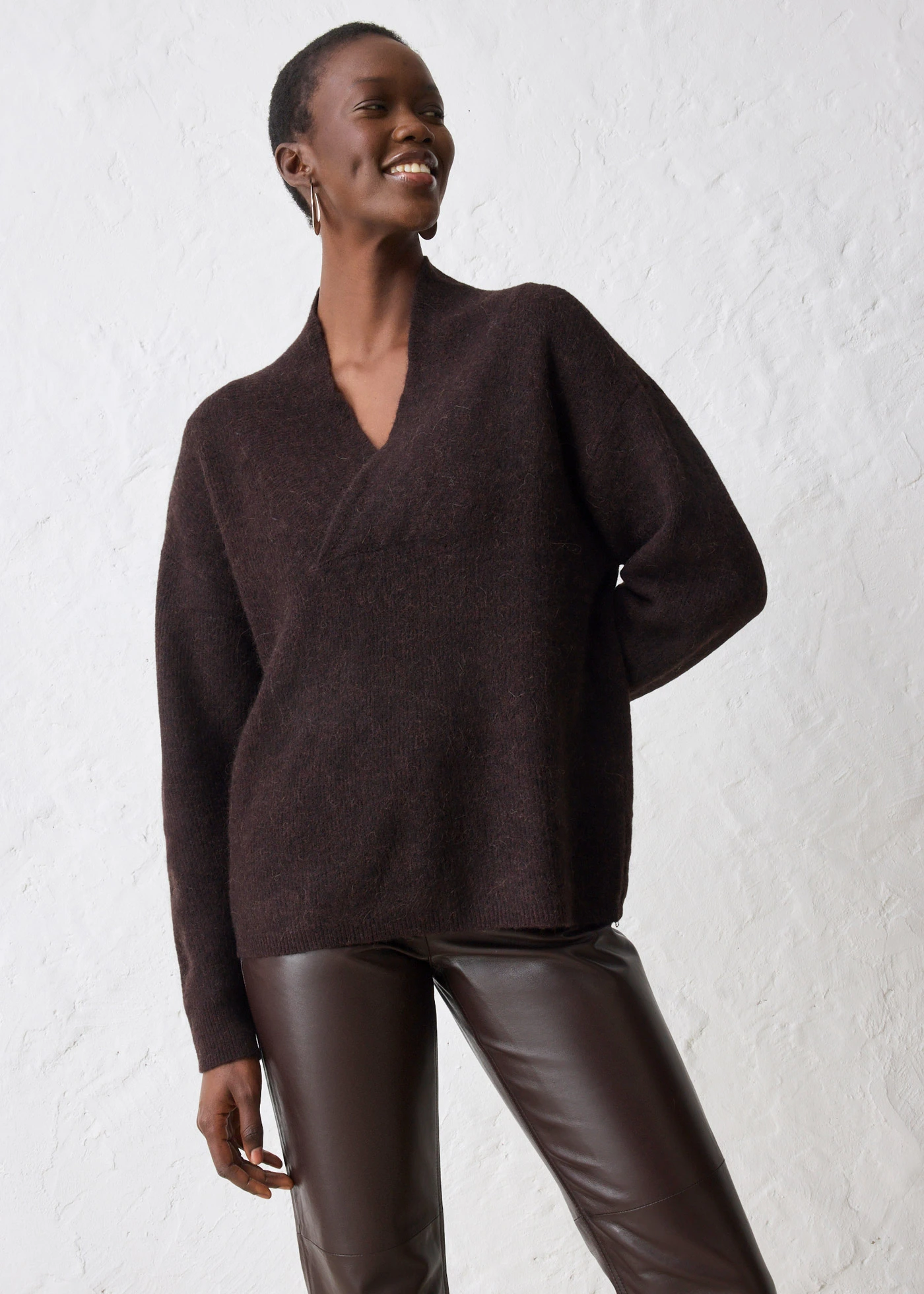 Svetr z hřejivé směsi s alpakou • tmavě hnědá • bonprix obchod