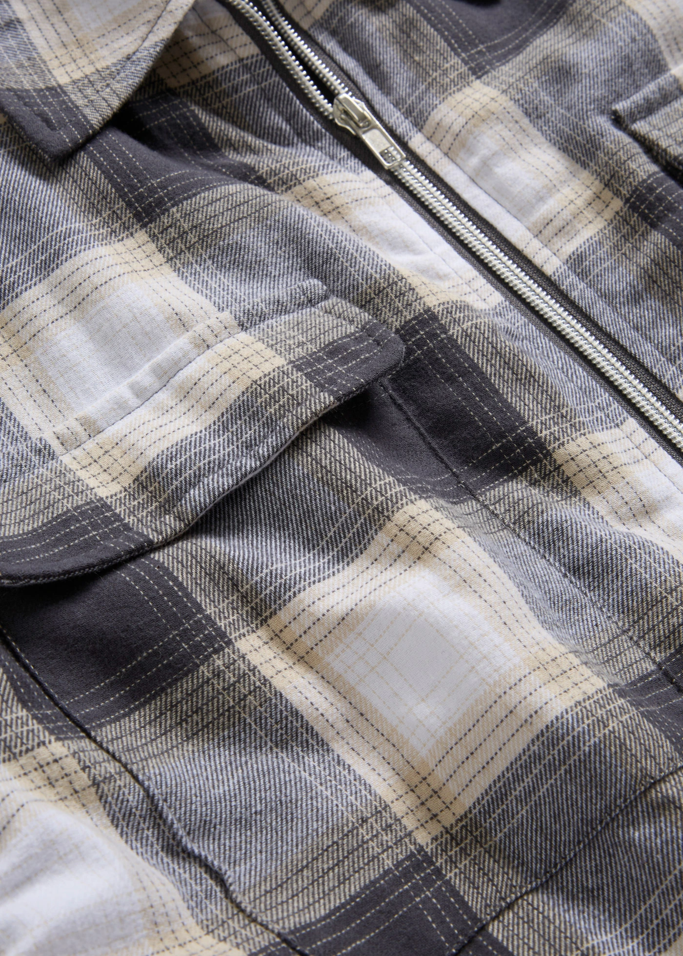 Flanelová košilová bunda s lehkou podšívkou • hnědá kostka • bonprix obchod