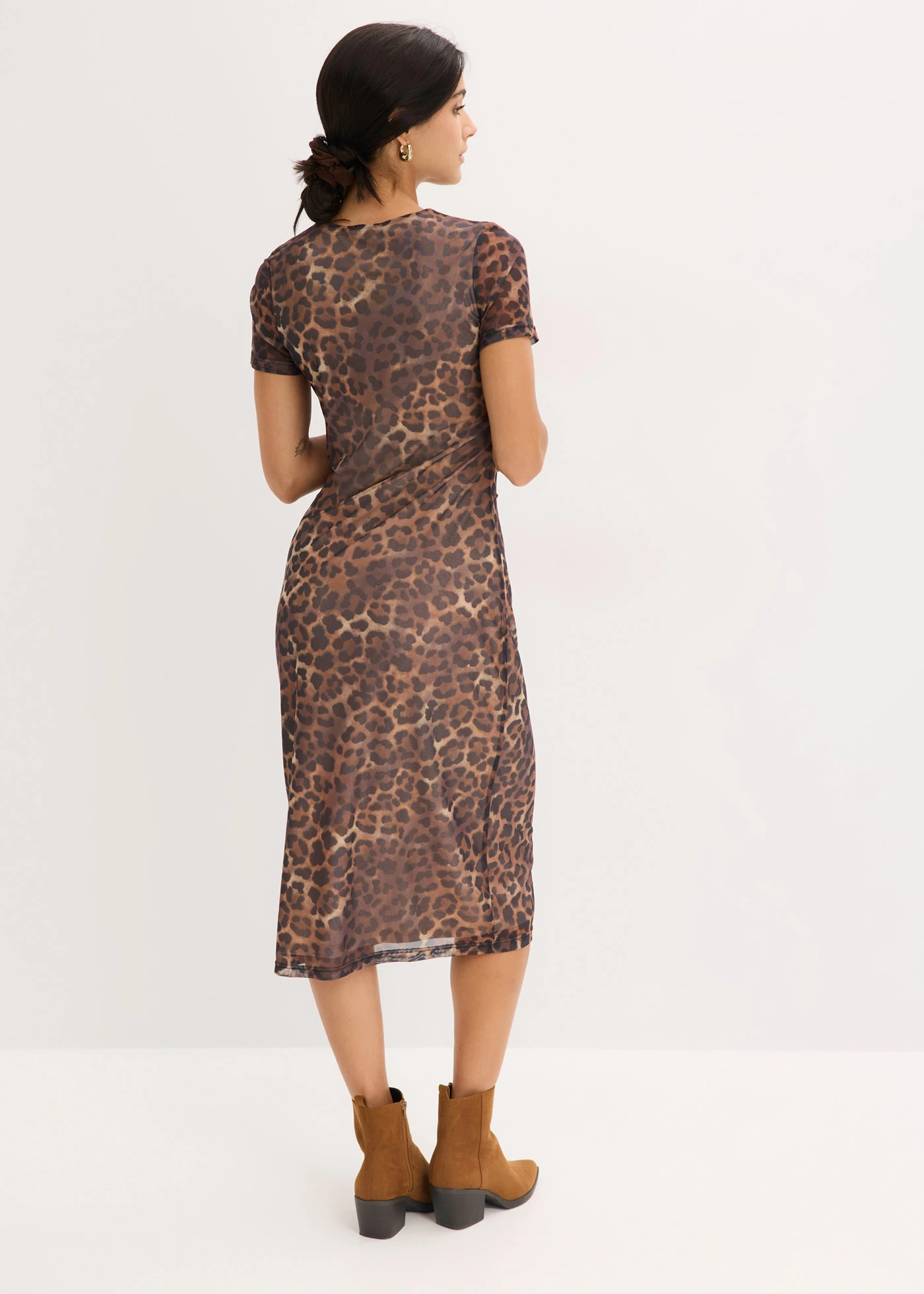 Midi jurk van zachte mesh • beige luipaardprint • bonprix online shop