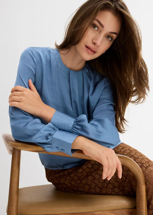 Blouse en satin fluide bleu/gris