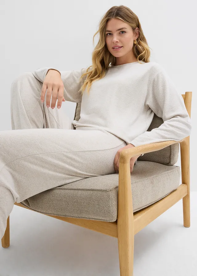 Lange sweater in een gebreide look • lichtsand gemêleerd • product-page.page-title-suffix