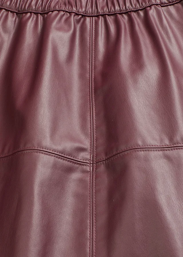 Korte imitatieleren rok • donkerbessen • product-page.page-title-suffix