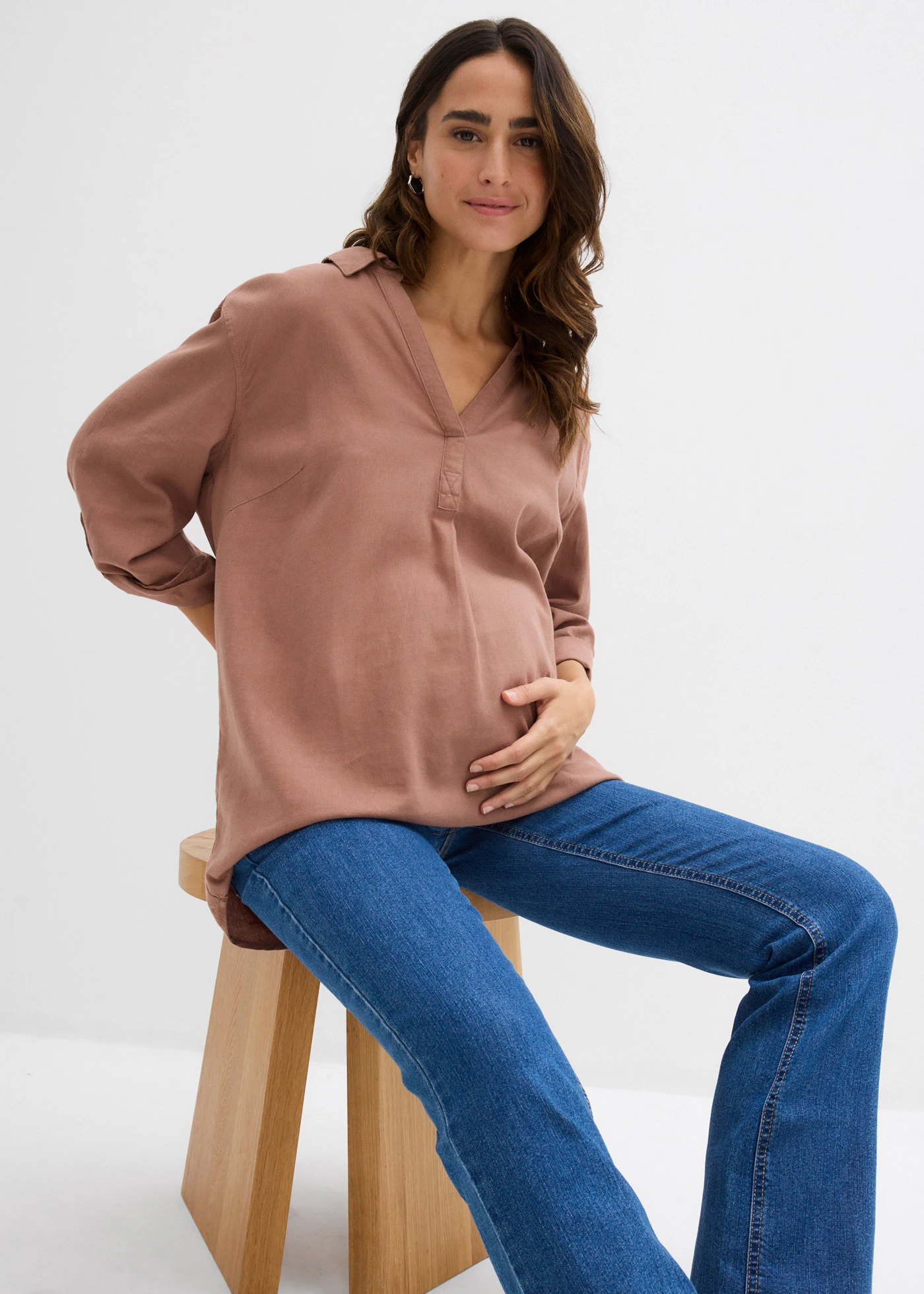 Těhotenské džíny s organickou bavlnou, lehce rozšířené nohacie • modrý denim • bonprix obchod