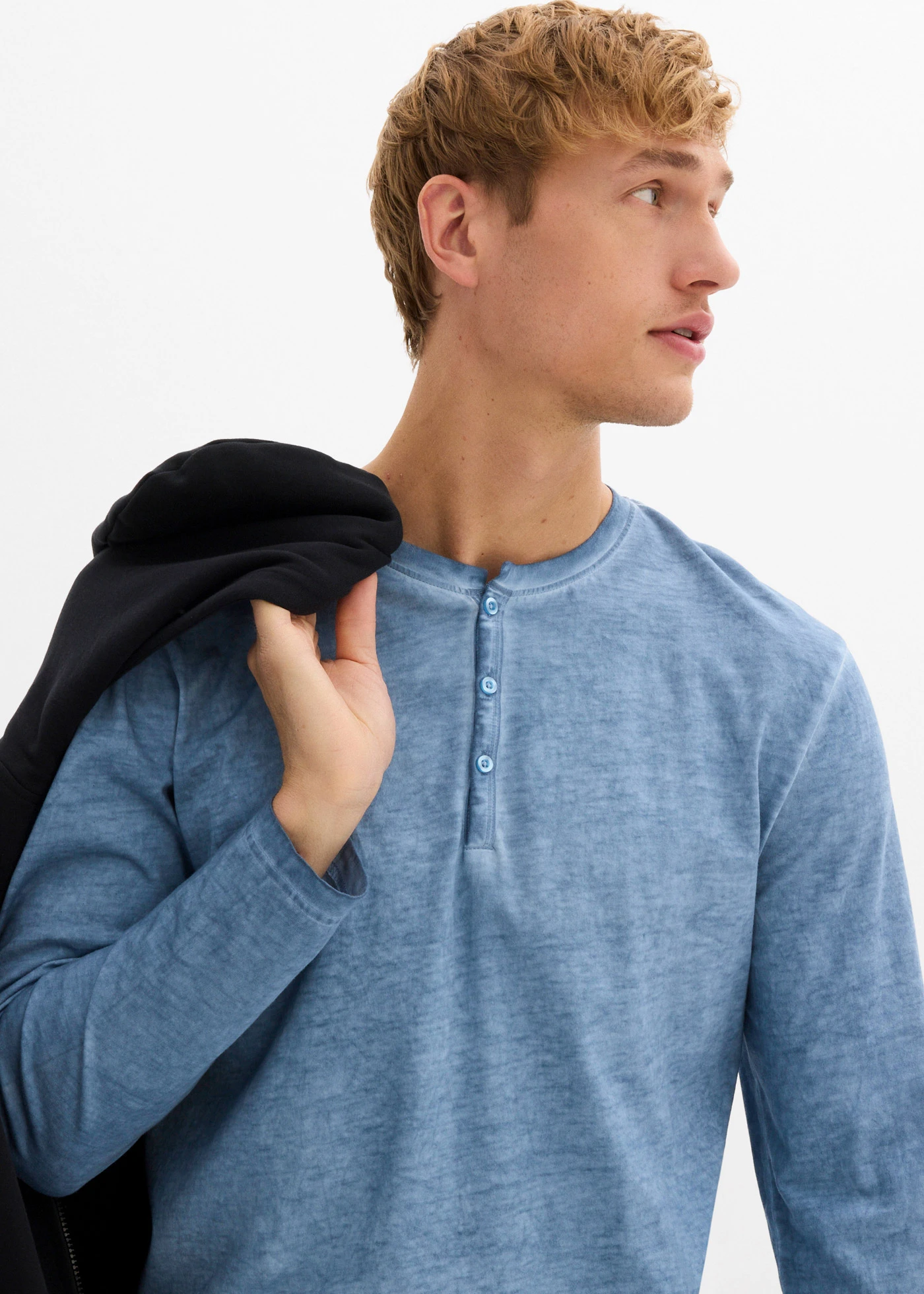 Henley tričko s dlouhým rukávem, z čisté organické bavlny se sepraným vzhledem • modrá used • bonprix obchod