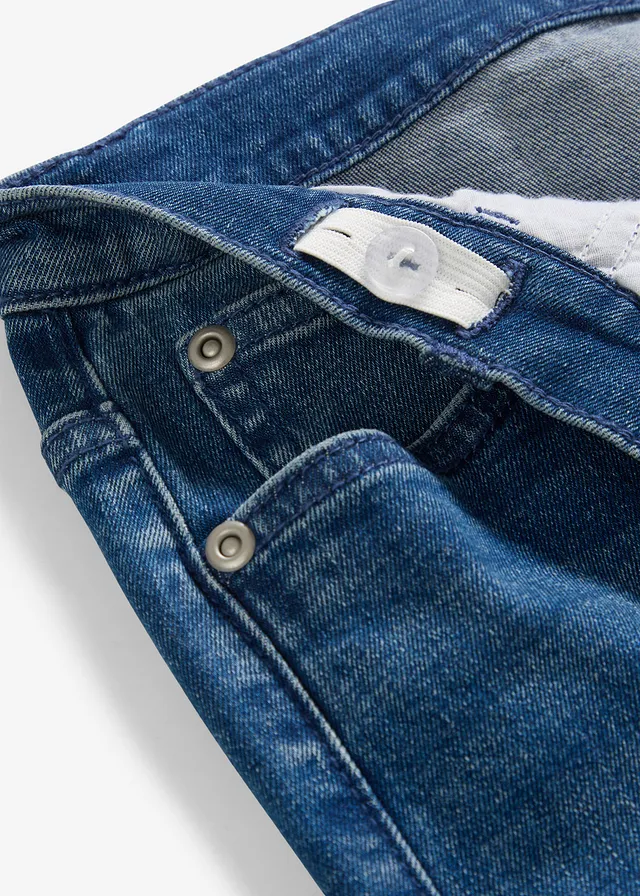 Jean droit, large et extensible • bleu moyen denim • product-page.page-title-suffix