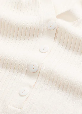 Pull doux en fine maille, viscose majoritaire • ecru • Boutique bonprix